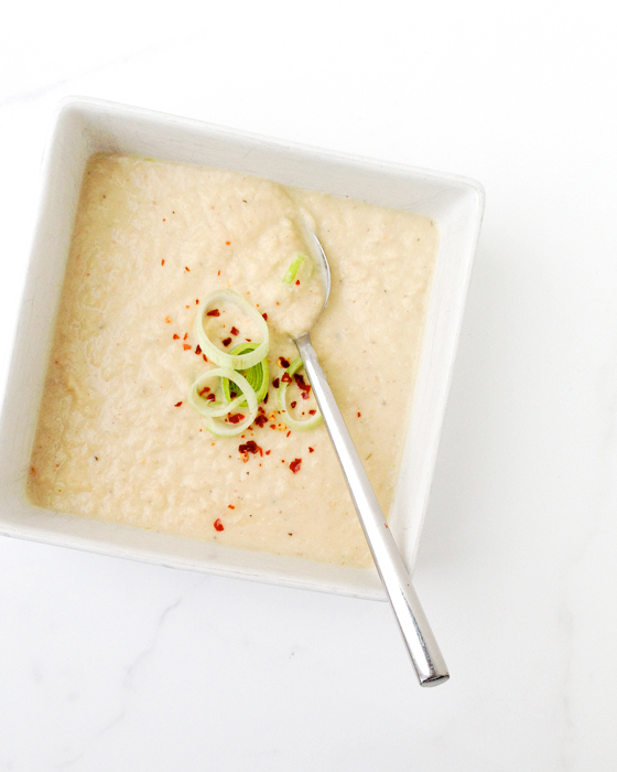 ROASTED CAULIFLOWER + LEEK SOUP / tahsin, the good